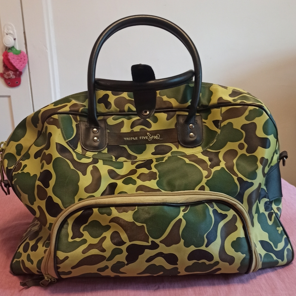 Triple Five Soul Travel Bag